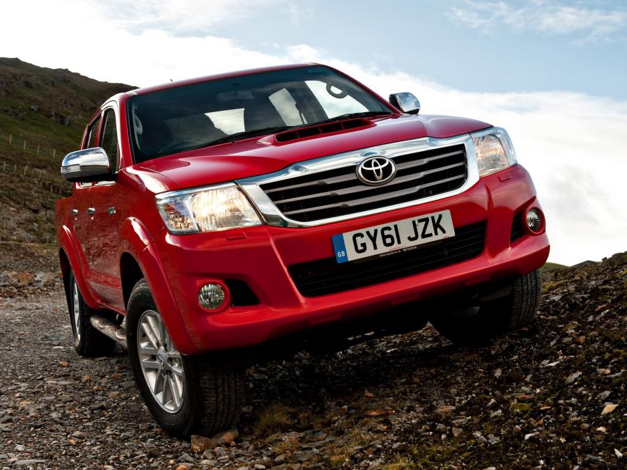  Toyota Hilux Double Cab 2011 года  (UK) (фото 18 из 30)
